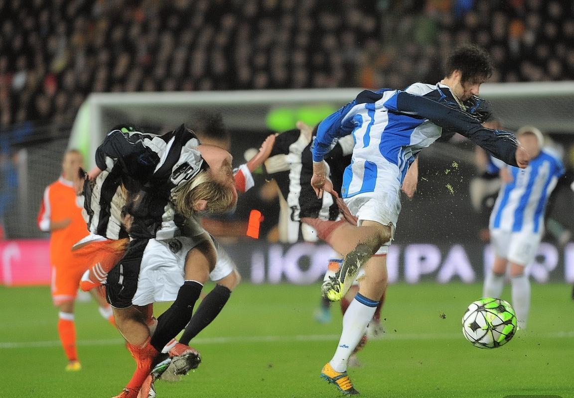 2002世界杯德沙之战：东西方足球文化碰撞与战术解析(图3)